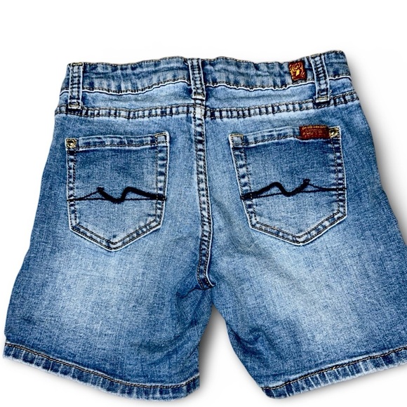 7 For All Mankind Girl Denim Blue Distressed Jean Shorts Size 10 - Picture 2 of 5